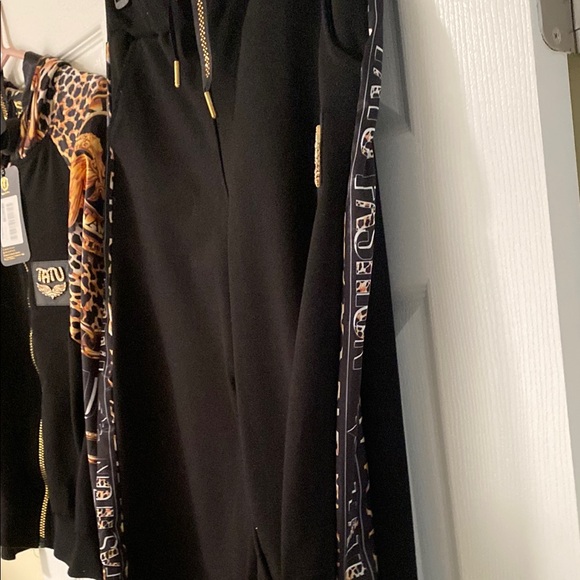 Tatu Black and Animal Print Tracksuit - Picture 3 of 10